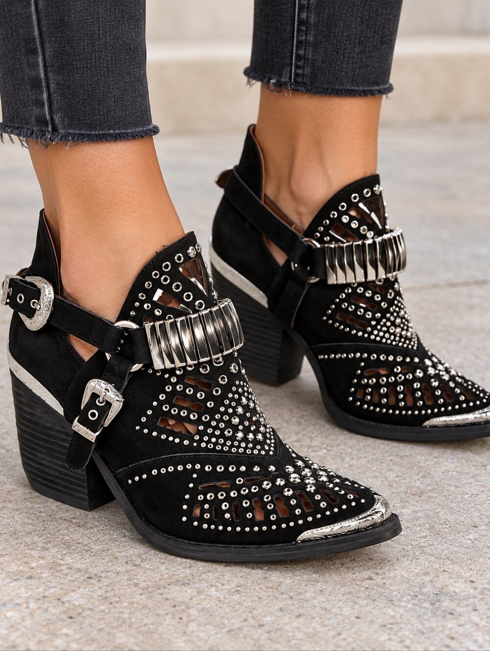 Anthropologie Jeffrey Campbell Calhoun Western Suede Ankle Boots Size 8 Black